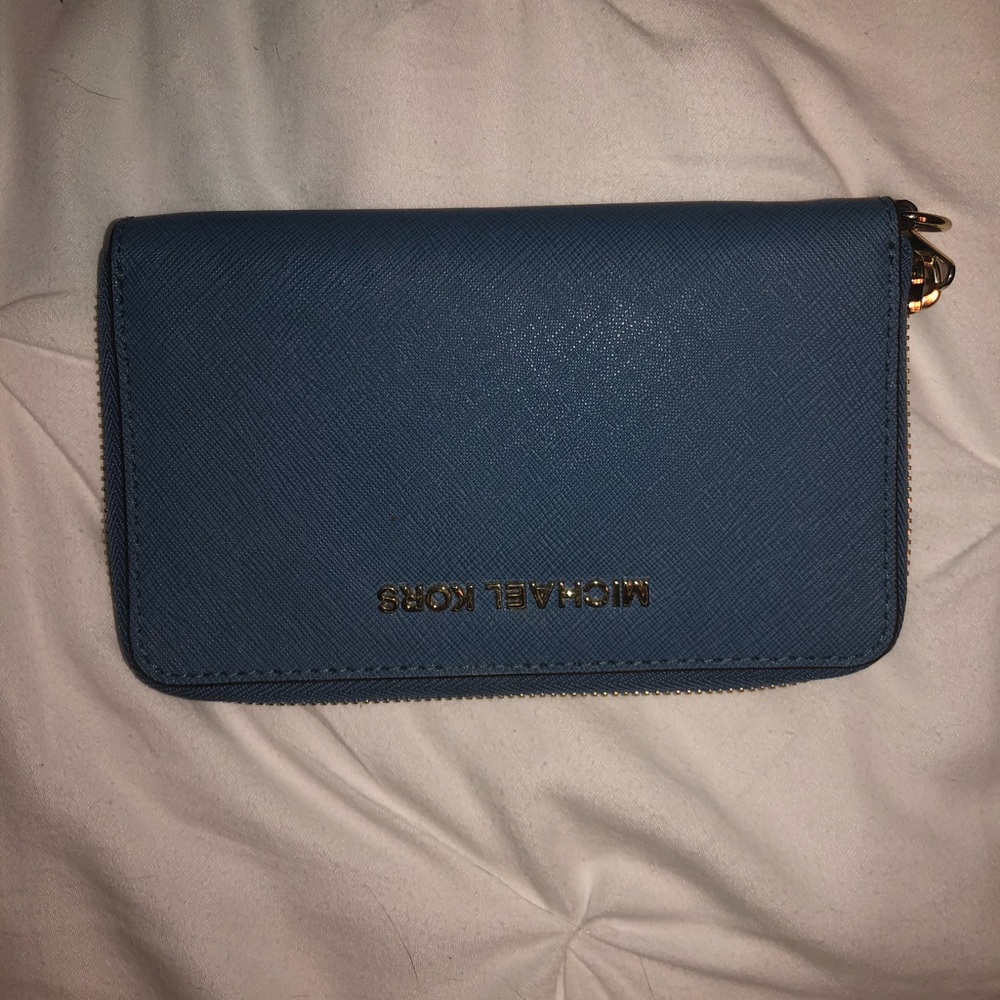 Michael Kors Cell Phone Wristlet